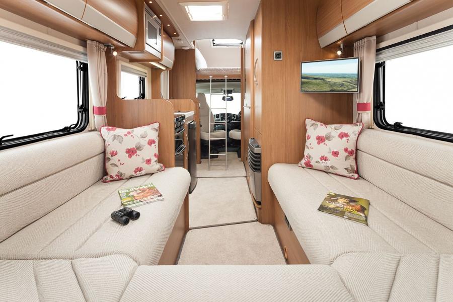 Интерьер Auto-Trail Imala 625 2014 года  (фото 6 из 6)